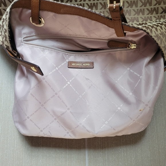 Michael Kors Jet Set Grab Bag Jacquard MK signature. - Picture 11 of 16